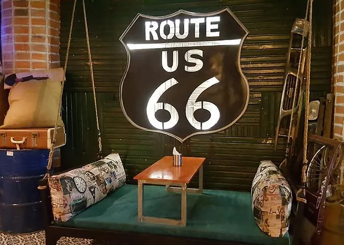 Route 66 Music Restaurant & ホステル *