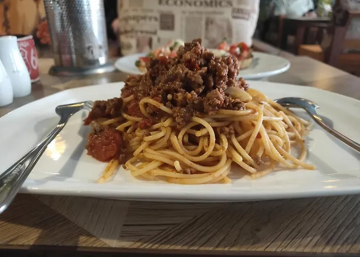 Route 66 Music Restaurant & ホステル シェムリアップ